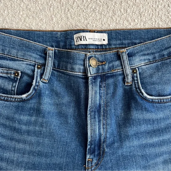 Zara Ankle Jeans - Picture 2 of 4